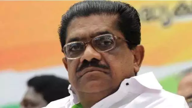 ഫേസ്ബുക്കിലൂടെ കള്ള പ്രചാരണമെന്ന വി എം സുധീരന്റെ പരാതി; കേസെടുത്ത് പൊലീസ് ഫേസ്ബുക്കിലൂടെ കള്ള പ്രചാരണമെന്ന വി എം സുധീരന്റെ പരാതി; കേസെടുത്ത് പൊലീസ്