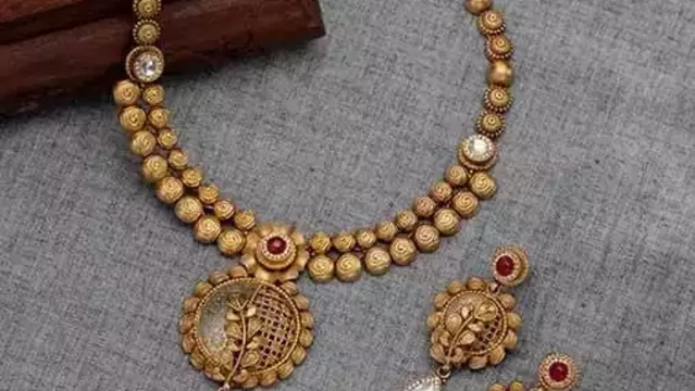 ആശ്വാസം.. സ്വർണ വില കുറഞ്ഞു ആശ്വാസം.. സ്വർണ വില കുറഞ്ഞു