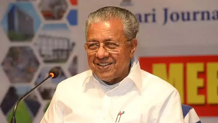 ആലപ്പുഴയില് പിണറായി വിജയന് വേണ്ടി വഴിപാട് ആലപ്പുഴയില് പിണറായി വിജയന് വേണ്ടി വഴിപാട്