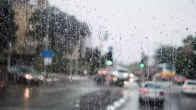 മഴമുന്നറിയിപ്പില് മാറ്റം, ഈ ആറ് ജില്ലകളില് ഇന്ന് യെല്ലോ അലേര്ട്ട്, അഞ്ച് ദിവസം കൂടി ഇടിമിന്നലോട് കൂടിയ ശക്തമായ മഴ മഴമുന്നറിയിപ്പില് മാറ്റം, ഈ ആറ് ജില്ലകളില് ഇന്ന് യെല്ലോ അലേര്ട്ട്, അഞ്ച് ദിവസം കൂടി ഇടിമിന്നലോട് കൂടിയ ശക്തമായ മഴ
