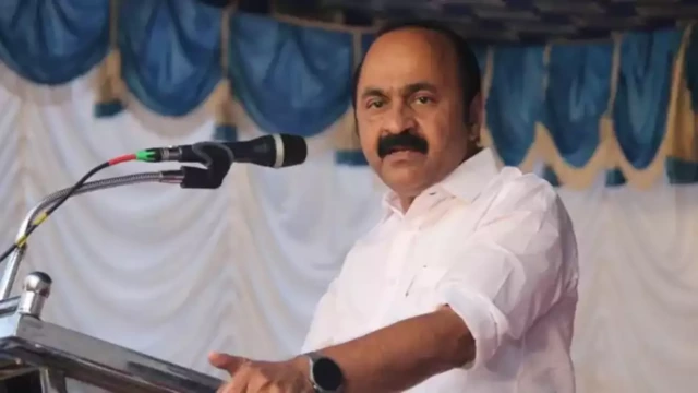 മുഖ്യമന്ത്രി ആരാകും? കേരളത്തില് നിന്നുള്ള നേതാക്കളുമായി ഹൈക്കമാന്ഡ് ചര്ച്ച ഇന്ന് മുഖ്യമന്ത്രി ആരാകും? കേരളത്തില് നിന്നുള്ള നേതാക്കളുമായി ഹൈക്കമാന്ഡ് ചര്ച്ച ഇന്ന്