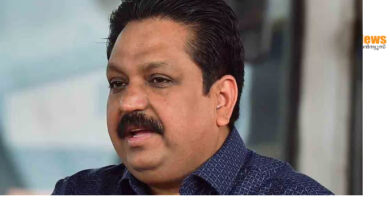 വിരമിച്ചിട്ടും കാറില്‍ ത്രീ സ്റ്റാര്‍ ബോര്‍ഡ്; ടോമിന്‍ തച്ചങ്കരിക്കെതിരെ അന്വേഷണത്തിന് നിര്‍ദേശം