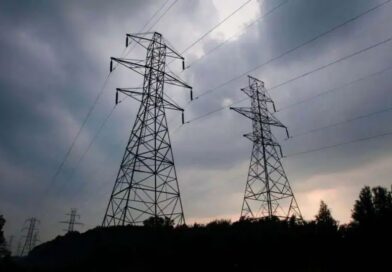 മഴ കനിഞ്ഞു ;വൈദ്യുതി ഉപഭോഗം കുറയുന്നു; ഇന്നലെ നിയന്ത്രണം വേണ്ടി വന്നില്ലെന്ന് കെ എസ് ഇ ബി