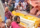 കൊല്ലത്ത് ടിപ്പര്‍ ലോറി ബസ് സ്റ്റോപ്പിലേക്ക് പാഞ്ഞുകയറി; 3 മരണം