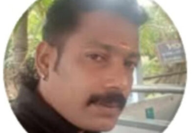 പറവൂര് ബസ് സ്റ്റാന്ഡില് ബസ് ജീവനക്കാര് തമ്മിലുണ്ടായ അടിപിടിക്കിടെ പരിക്കേറ്റ് ചികിത്സയിലായിരുന്ന ഡ്രൈവര് മരിച്ചു പറവൂര് ബസ് സ്റ്റാന്ഡില് ബസ് ജീവനക്കാര് തമ്മിലുണ്ടായ അടിപിടിക്കിടെ പരിക്കേറ്റ് ചികിത്സയിലായിരുന്ന ഡ്രൈവര് മരിച്ചു
