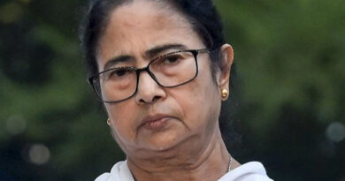 മമതയ്ക്ക് വീണ്ടും വൻ തിരിച്ചടി; TMCയുടെ 3 ബാങ്ക് അക്കൗണ്ടുകൾ മരവിപ്പിച്ചു
