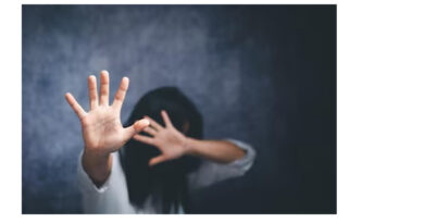 ഉറങ്ങിക്കിടന്ന 16കാരിയെ പീഡിപ്പിച്ചെന്ന് പരാതി; കാസര്‍കോട് 25കാരിക്കെതിരെ കേസ്