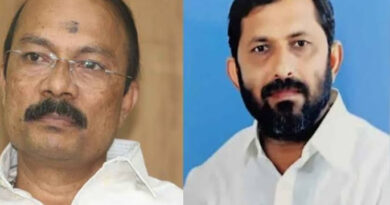 ശബരിമല സ്വർണക്കൊള്ള; പി എസ് പ്രശാന്തിനെയും എ അജികുമാറിനെയും കസ്റ്റഡിയിൽ വിട്ടു