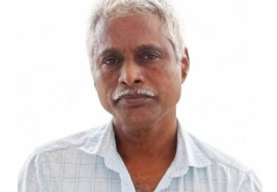 കണ്ണൂരില് തെങ്ങ് കയറ്റുന്നതിനിടെ കടന്നല് കുത്തേറ്റ് ചികിത്സയിലായിരുന്ന തൊഴിലാളി മരിച്ചു കണ്ണൂരില് തെങ്ങ് കയറ്റുന്നതിനിടെ കടന്നല് കുത്തേറ്റ് ചികിത്സയിലായിരുന്ന തൊഴിലാളി മരിച്ചു