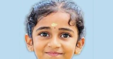 ദീപം തെളിക്കുന്നതിനിടെ തീ പടർന്ന് ഗുരുതരമായി പൊള്ളലേറ്റു,പിന്നാലെ ന്യൂമോണിയ ബാധിച്ചു; മലപ്പുറത്ത് രണ്ടാം ക്ലാസ്സുകാരിക്ക് ദാരുണാന്ത്യം