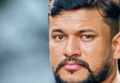അർജുൻ ആയങ്കിയെ കസ്റ്റഡിയിലെടുത്ത് കുട്ടമ്പുഴ പൊലീസ്, ഒളിവിൽ സഞ്ചരിക്കാൻ ഉപയോഗിച്ച കാർ പിടികൂടി അർജുൻ ആയങ്കിയെ കസ്റ്റഡിയിലെടുത്ത് കുട്ടമ്പുഴ പൊലീസ്, ഒളിവിൽ സഞ്ചരിക്കാൻ ഉപയോഗിച്ച കാർ പിടികൂടി