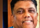 ഷാർജയിൽ കർണാടക സ്വദേശി കാറിനുള്ളിൽ മരിച്ച നിലയിൽ; ഭാര്യയെയും മകനെയും കാണാനില്ല