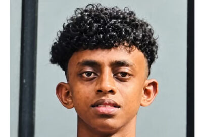 ടര്ഫില് കളിക്കുമ്പോൾ കുഴഞ്ഞു വീണു; പാലക്കാട് പ്ലസ് വണ് വിദ്യാര്ഥി മരിച്ചു ടര്ഫില് കളിക്കുമ്പോൾ കുഴഞ്ഞു വീണു; പാലക്കാട് പ്ലസ് വണ് വിദ്യാര്ഥി മരിച്ചു