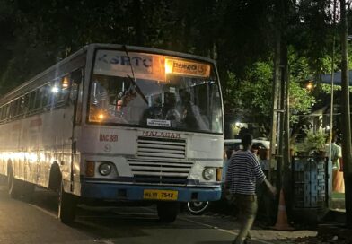 KSRTC ബസ് യാത്രയ്ക്കിടെ യാത്രക്കാരനായ യുവാവിൻ്റെ ഒരു ലക്ഷം രൂപ നഷ്ടപ്പെട്ടതായി പരാതി
