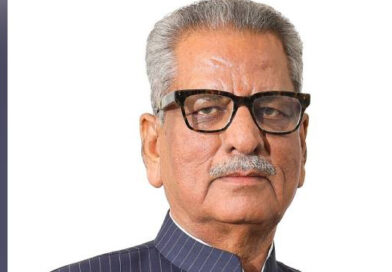 കേരള ഗവര്ണറായി ഓം പ്രകാശ് മാഥുര് ഇന്ന് ചുമതലയേല്ക്കും കേരള ഗവര്ണറായി ഓം പ്രകാശ് മാഥുര് ഇന്ന് ചുമതലയേല്ക്കും
