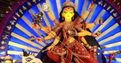 നവരാത്രി ആഘോഷം: തിങ്കളാഴ്ച സംസ്ഥാനത്ത് പൊതു അവധി പ്രഖ്യാപിച്ചു